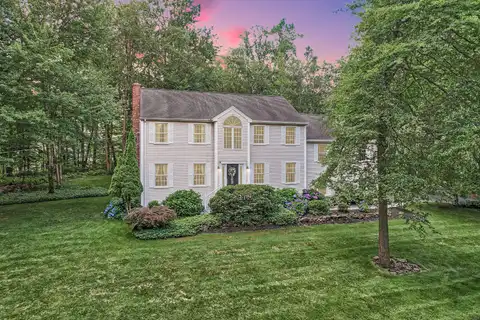 39 Luke Street, Prospect, CT 06712