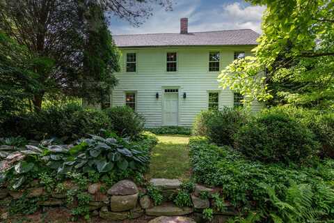 32 Cherniske Road, New Milford, CT 06776