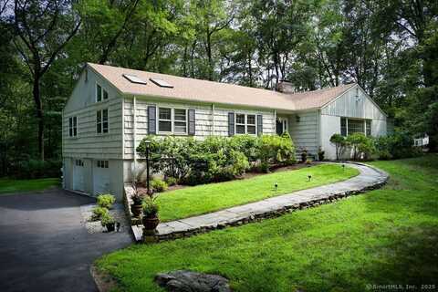 135 Foxwood Road, Stamford, CT 06903