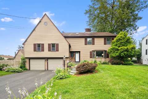39 Pheasant Hill Drive, West Hartford, CT 06107