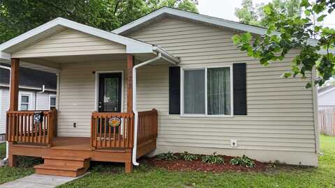 622 13th Street, Ames, IA 50010