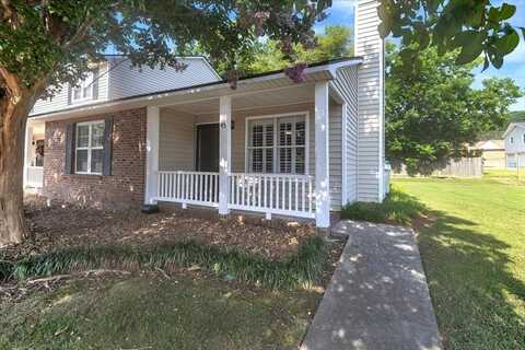 1410 Rosewood Circle, DALTON, GA 30720