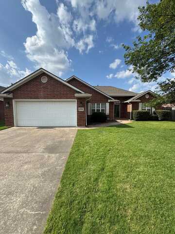 4706 Oakcrest, Enid, OK 73703