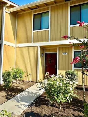 4885 Backer Avenue N, Fresno, CA 93726