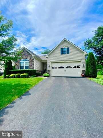10 APPLEGATE DRIVE, FLORENCE, NJ 08518
