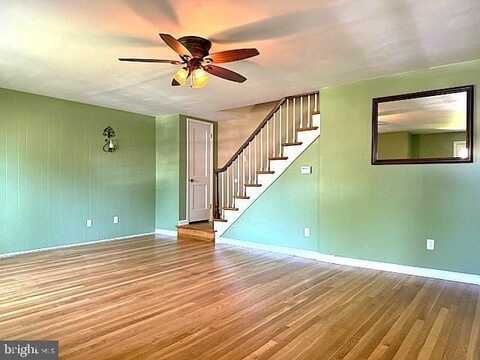 2209 HEARN ROAD, WILMINGTON, DE 19803