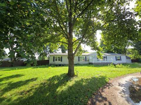 1801 E 44th Drive, Terre Haute, IN 47802