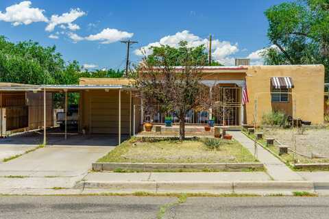 2711 SAN JOAQUIN Avenue SE, Albuquerque, NM 87106