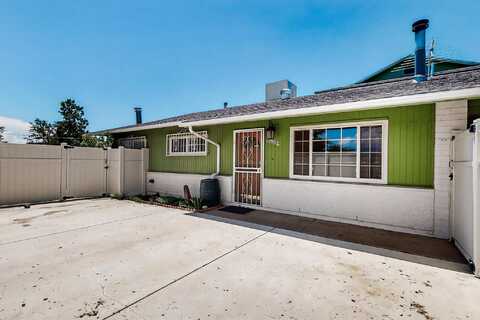 10502 JENARO Street SW, Albuquerque, NM 87121
