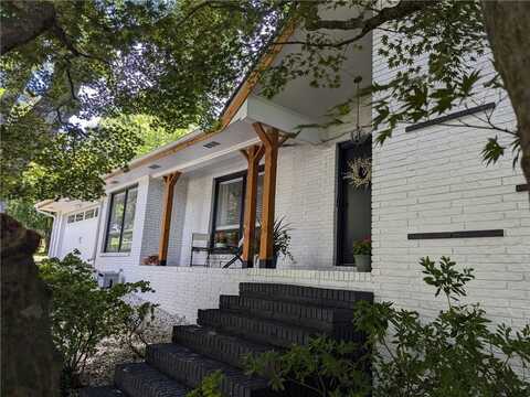 3180 Barkside Court, Atlanta, GA 30341