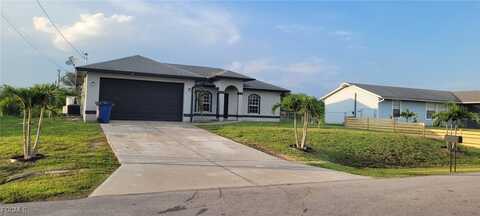 3916 13th Street SW, Lehigh Acres, FL 33976