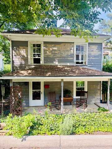 949 ANDERSON ST, STAUNTON, VA 24401