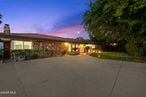 354 Westlake Dr Drive, Palmdale, CA 93551
