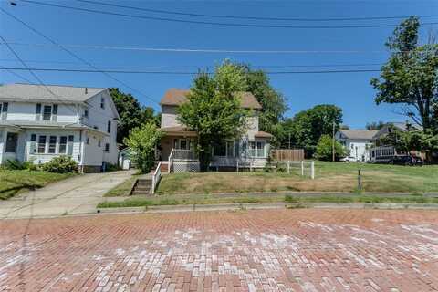 733 DAVENPORT Street, Meadville, PA 16335