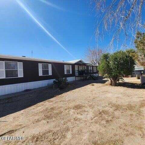 770 EAGLES DEN Lane, El Paso, TX 79927