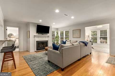 603 Bainbridge, Atlanta, GA 30327