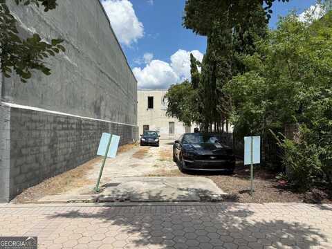 105 N Ashley, Valdosta, GA 31601