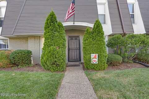 602 La Fontenay Ct, Louisville, KY 40223