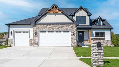 10085 Beacon Pointe Court, Cedar Lake, IN 46303