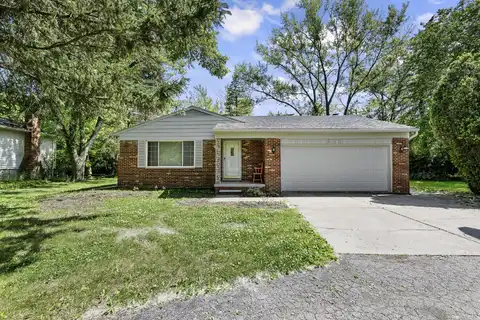 273 Mc Kinley Drive, Troy, MI 48098