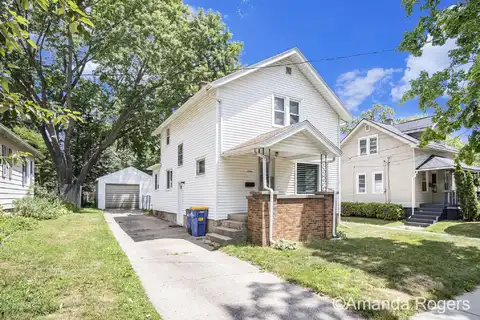 1130 Spring Avenue NE, Grand Rapids, MI 49503