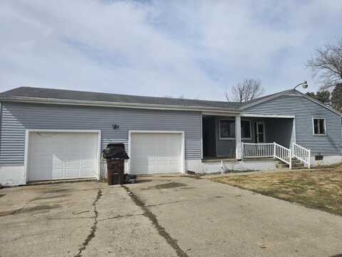 1101 N Waverly Road, Dimondale, MI 48821