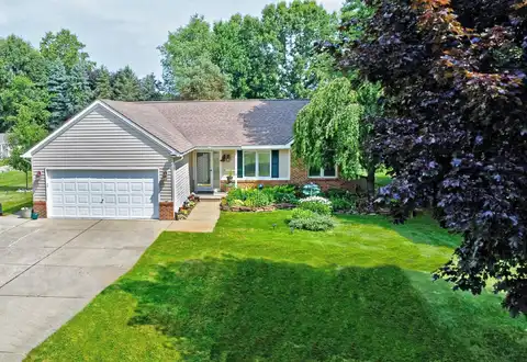 571 S Newman Road, Lake Orion, MI 48362