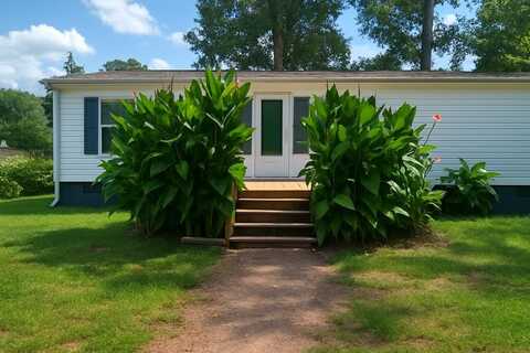 102 Chad Drive, Ninety Six, SC 29666