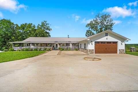 4117 S 77th Road, Bolivar, MO 65613