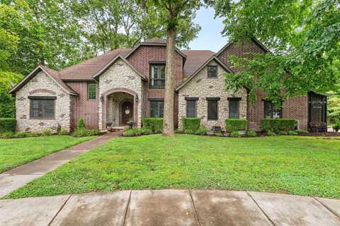 3510 N 10th Street, Ozark, MO 65721