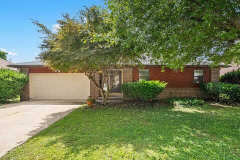 2118 S Butterfly Avenue, Springfield, MO 65807