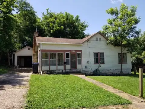 504 W Leyda Street, West Plains, MO 65775