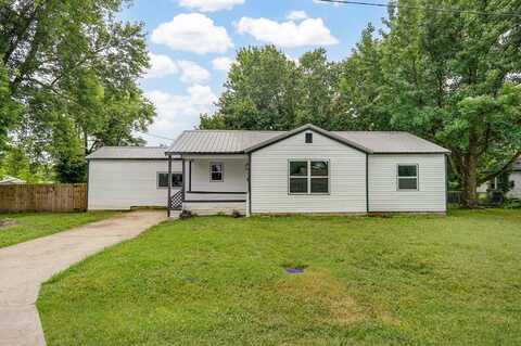 12 E Hawthorne Street, Aurora, MO 65605