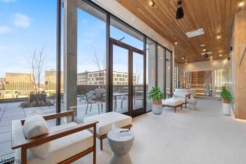 65 McWhorter, Newark, NJ 07105