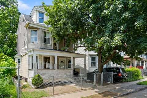 215 Amherst St, East Orange, NJ 07018