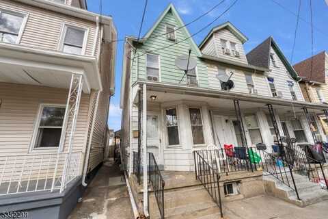 317 Mercer St, Phillipsburg, NJ 08865