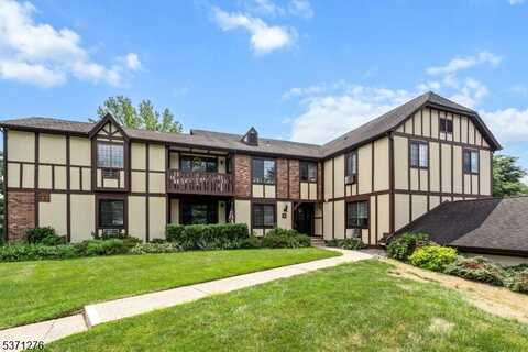 22-i Canterbury Rd, Chatham, NJ 07928