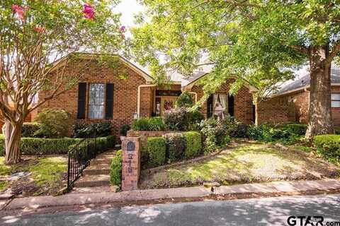 516 Hyde Park Dr., Tyler, TX 75701