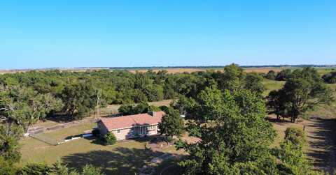 1085 K19 Hwy E, Larned, KS 67550