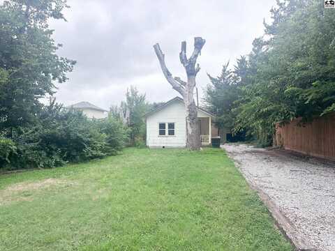 407 N Iuka St, Pratt, KS 67124