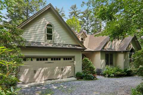 219 Hiwassee Road, Lake Toxaway, NC 28747