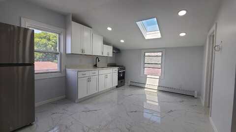 213 FOWLER AVE, Greenville, NJ 07305