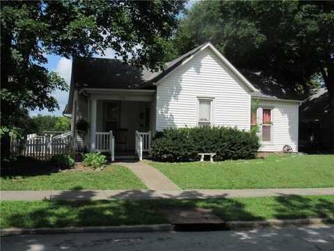 402 N Independence Street, Harrisonville, MO 64701