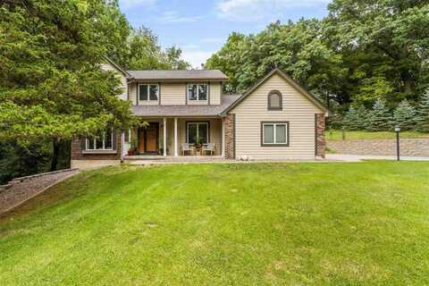 6 High Point Ct NE, IowaCity, IA 52240
