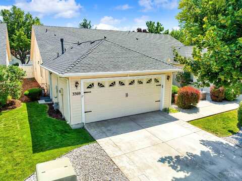 3369 W Fieldstream Ln, Meridian, ID 83646
