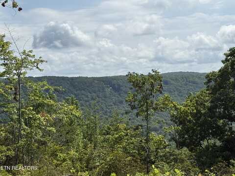 855 Eastridge Pass, Monterey, TN 38574