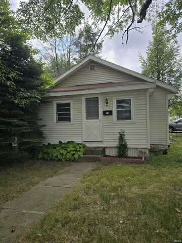 219 N Sherman Street, Warsaw, IN 46580
