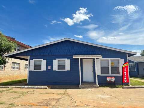 2409 45th Street, Lubbock, TX 79412