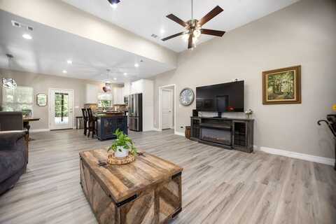 4695 FM 841, Lufkin, TX 75901
