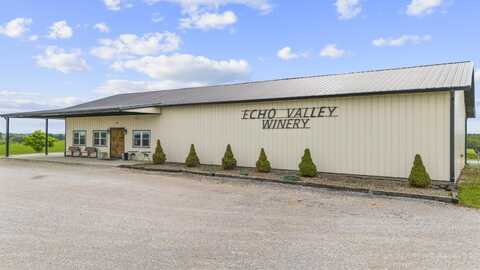 1824 Mt Carmel Road, Flemingsburg, KY 41041